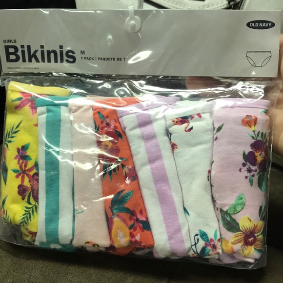 Old Navy Other - Girls Bikini fit Underwear- Size Medium Old Navy Other - Girls Bikini fit Underwear- Size Medium